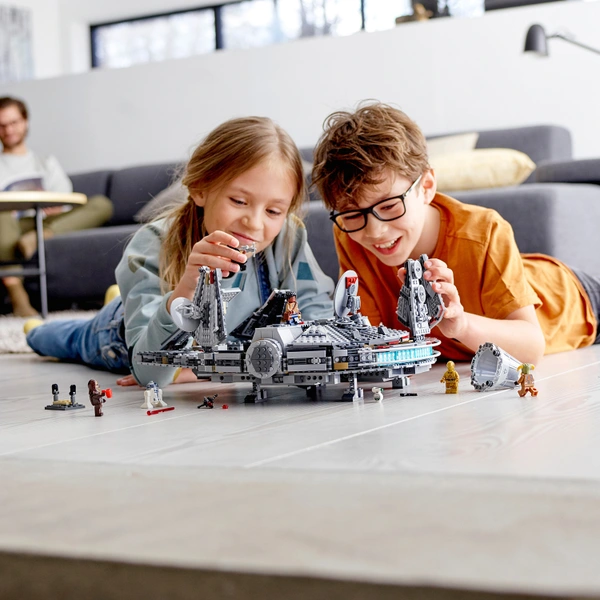 LEGO Millennium Falcon or £100 Cash! Plus Instant Wins!