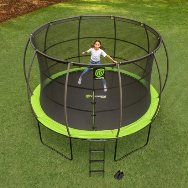 12ft Trampoline & Enclosure